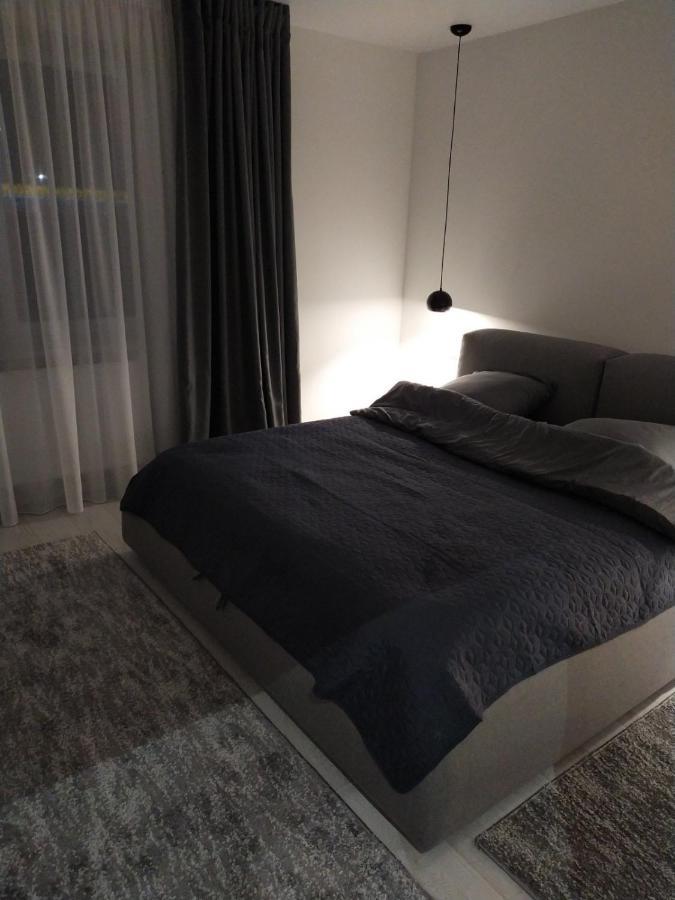New Modern Apartment Uzhhorod Ngoại thất bức ảnh