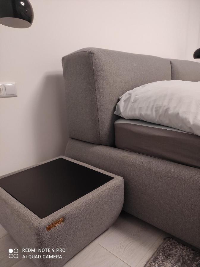 New Modern Apartment Uzhhorod Ngoại thất bức ảnh