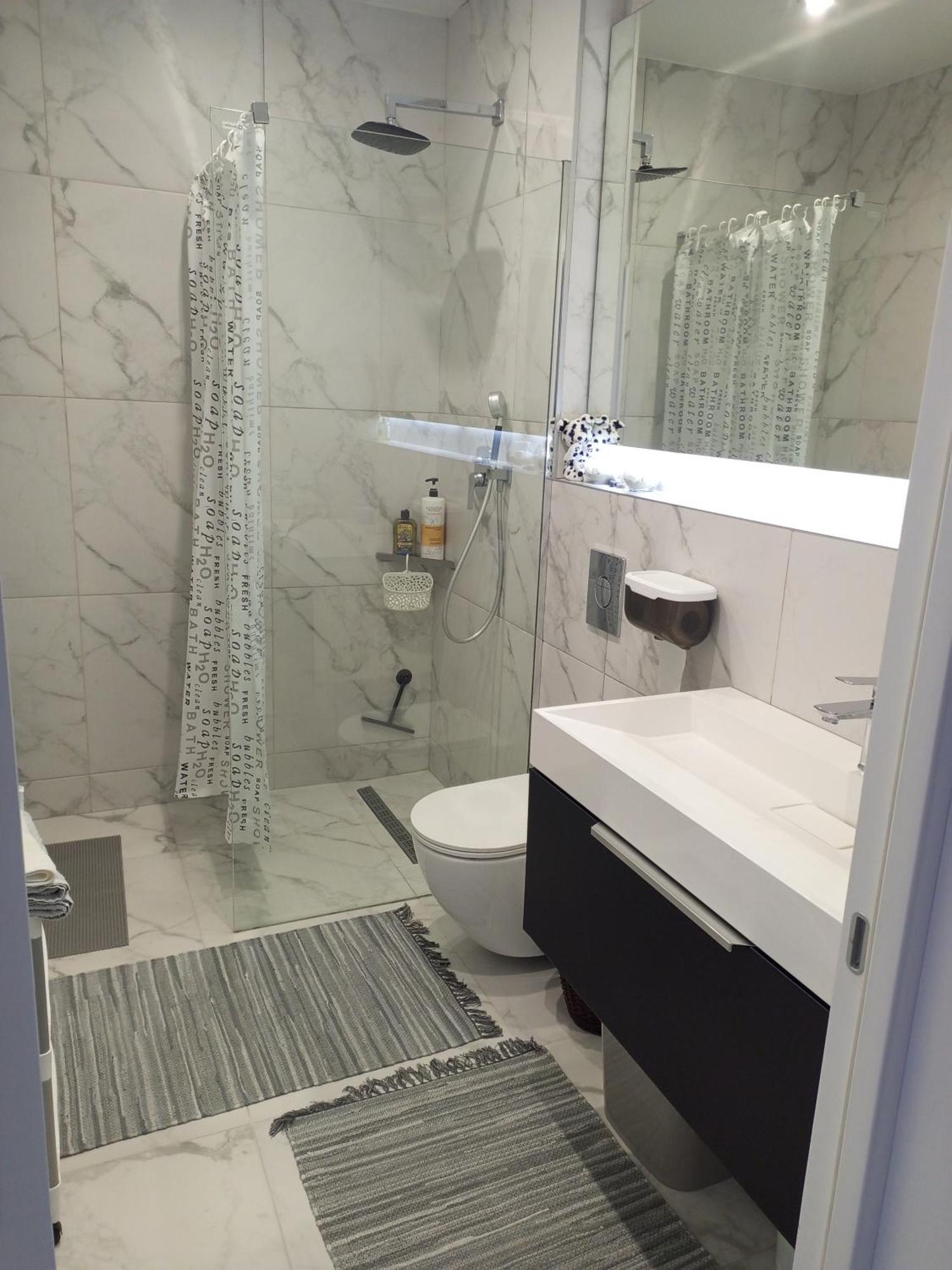 New Modern Apartment Uzhhorod Ngoại thất bức ảnh